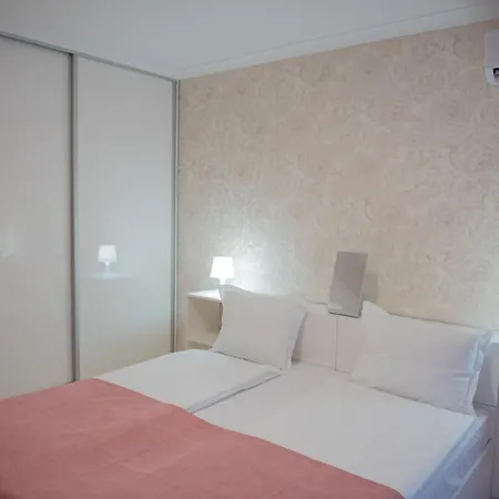 Grand Karavel Luxury Apartment